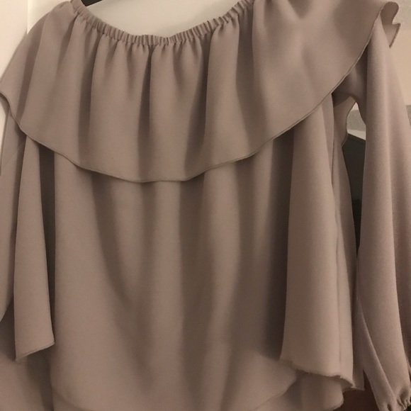 Tops - Aritzia Wilfred Silk Blouse LIGHT GREY